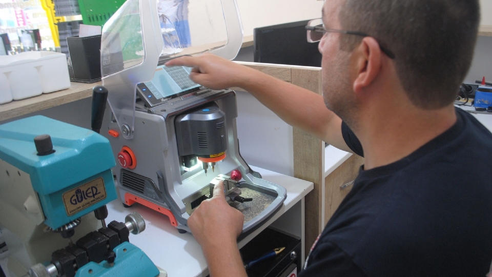 Şeyhli Anahtar Kopyalama